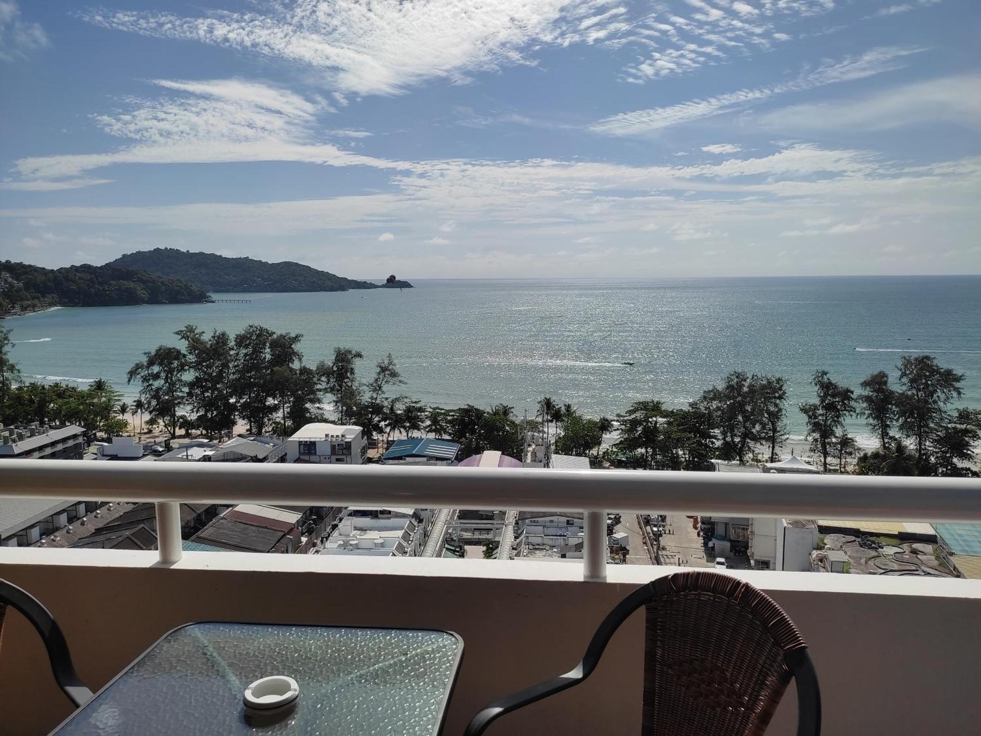 Patong Tower Holiday Rentals Экстерьер фото